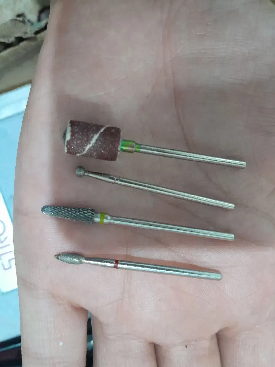 لوازم ناخن|آرایشگاه و سالنهای زیبایی|جوادآباد, |دیوار