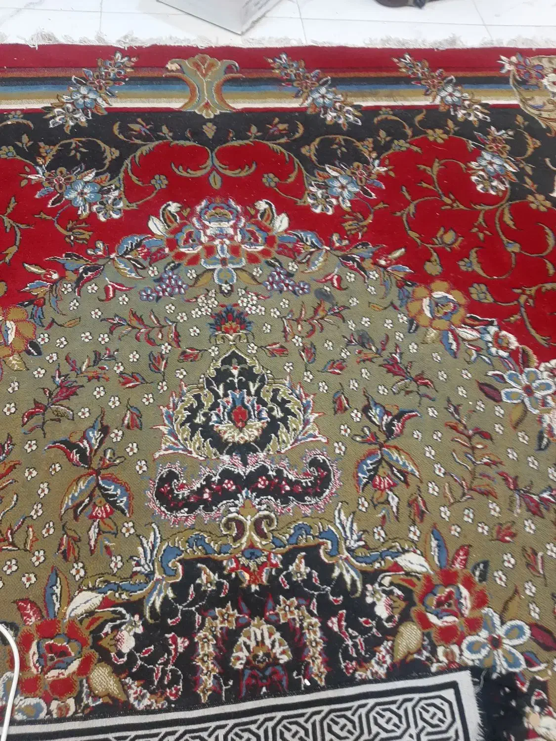 یک بعد فرش ۱۲ متری ۷۰۰ شانه|فرش|خرمآباد, |دیوار