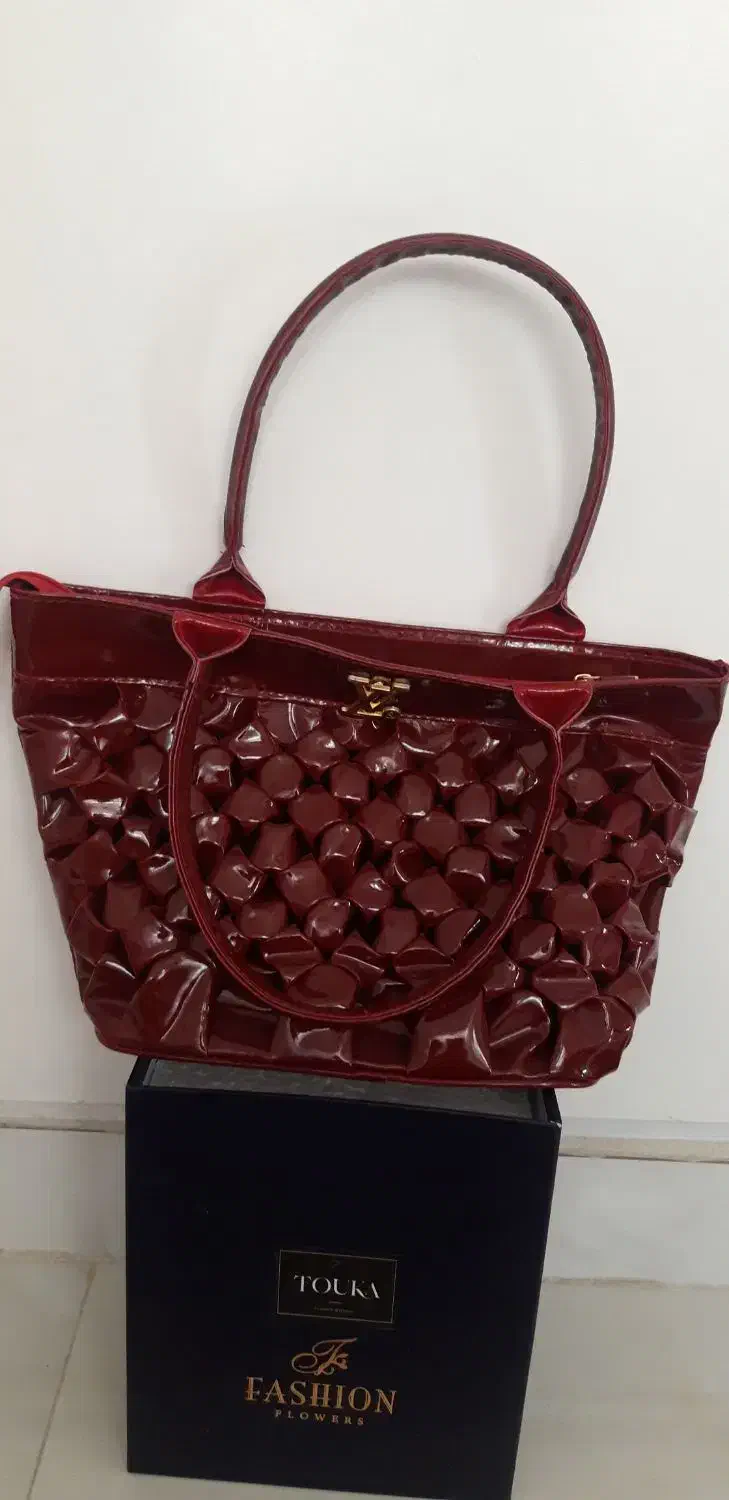 تعدادی کیف خیلی کم استفاده شده توافقی|کیف، کفش، کمربند|اراک, |دیوار