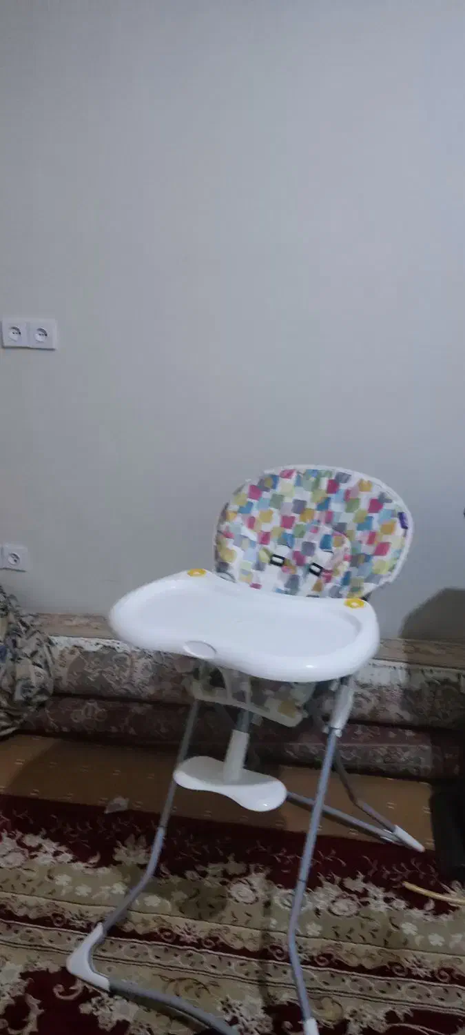 صندلی غذا|تخت و صندلی بچه|ماهدشت, |دیوار