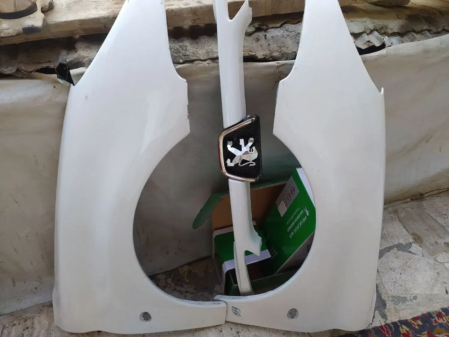 دوعدد گلگیر 206 آرسی فایبرگلاس|قطعات یدکی و لوازم جانبی|کرج, برغان|دیوار