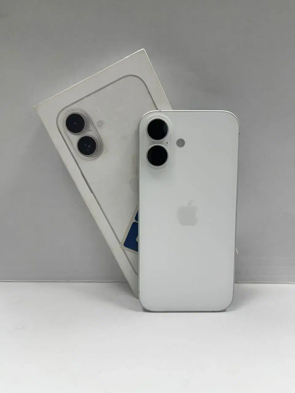 گوشی آیفون 16 درحدآک128 گیگ شرکتی با گارانتی|موبایل|کرمانشاه, |دیوار