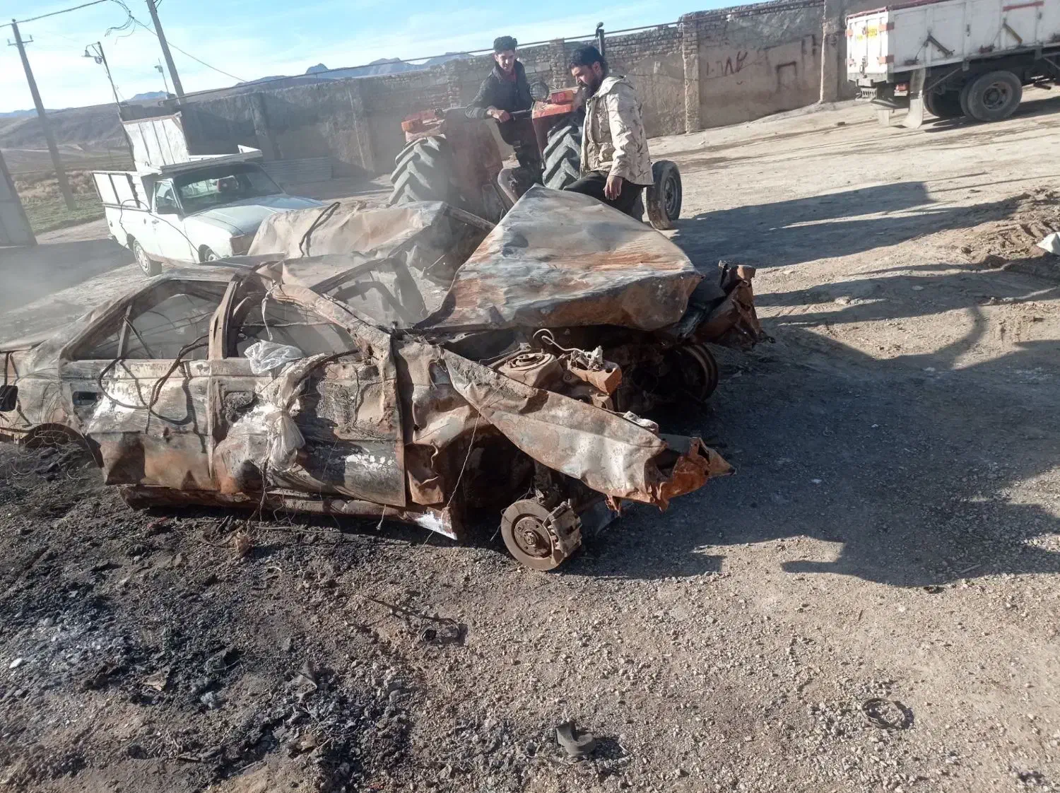 پژو ۴۰۵ مدل ۹۷دوگانه سوز|خودرو سواری و وانت|کاکاوند, |دیوار