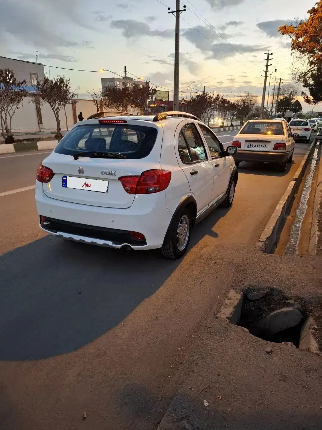 کوییک r مدل ۹۹|خودرو سواری و وانت|هشتگرد, شهرک دانش|دیوار