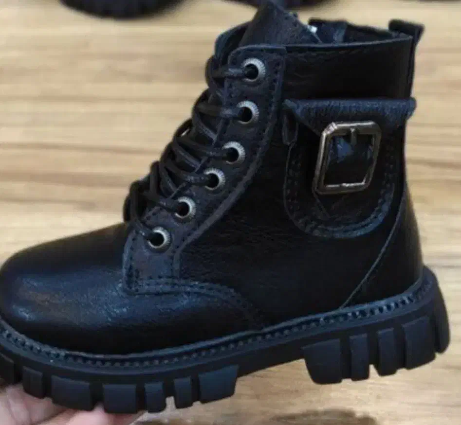 نیم بوت زنانه|کیف، کفش، کمربند|کهک, |دیوار