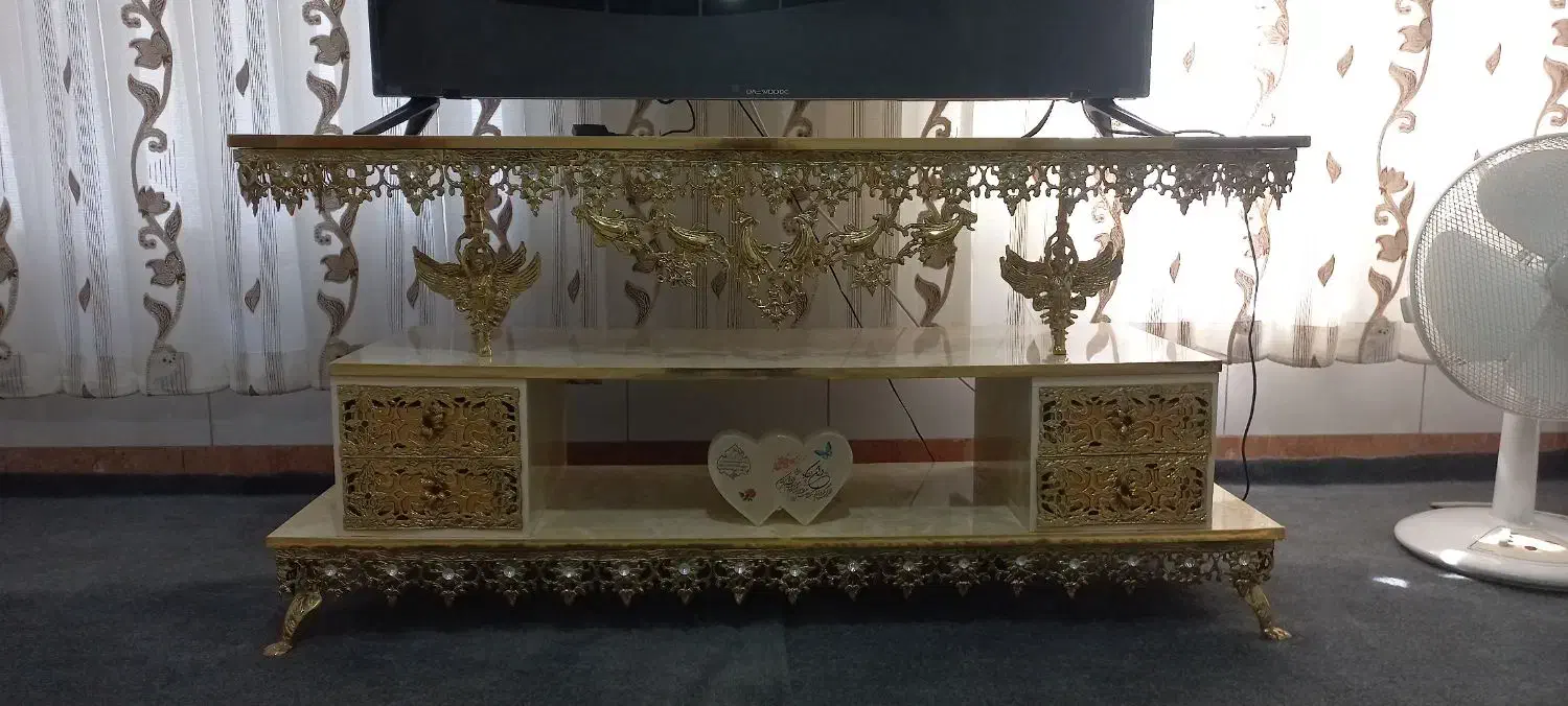 زیرتلویزیون برنجه نو|میز تلویزیون|بیجار, |دیوار