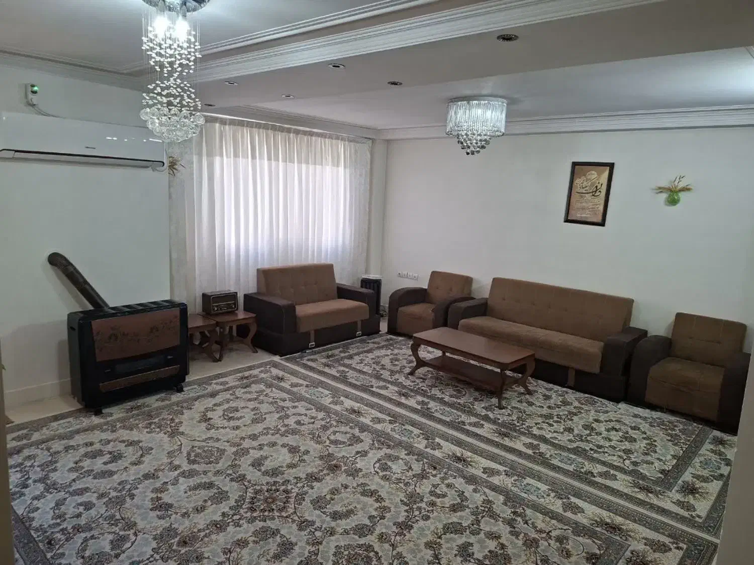 واحد ۸۵ متر/ ابتدای کشاورز/حاشیه ۳۲ متری|فروش آپارتمان|بجنورد, |دیوار