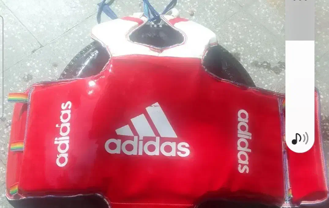 لباس تکواندو و مبارزه در حد نو|لباس|قم, شهر قائم|دیوار