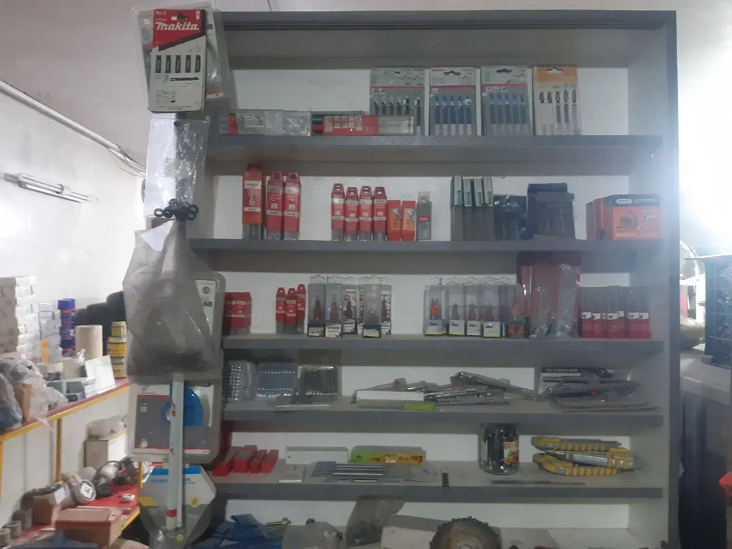 ابزار الات و یراق|ابزارآلات|اصفهان, لیمجیر|دیوار