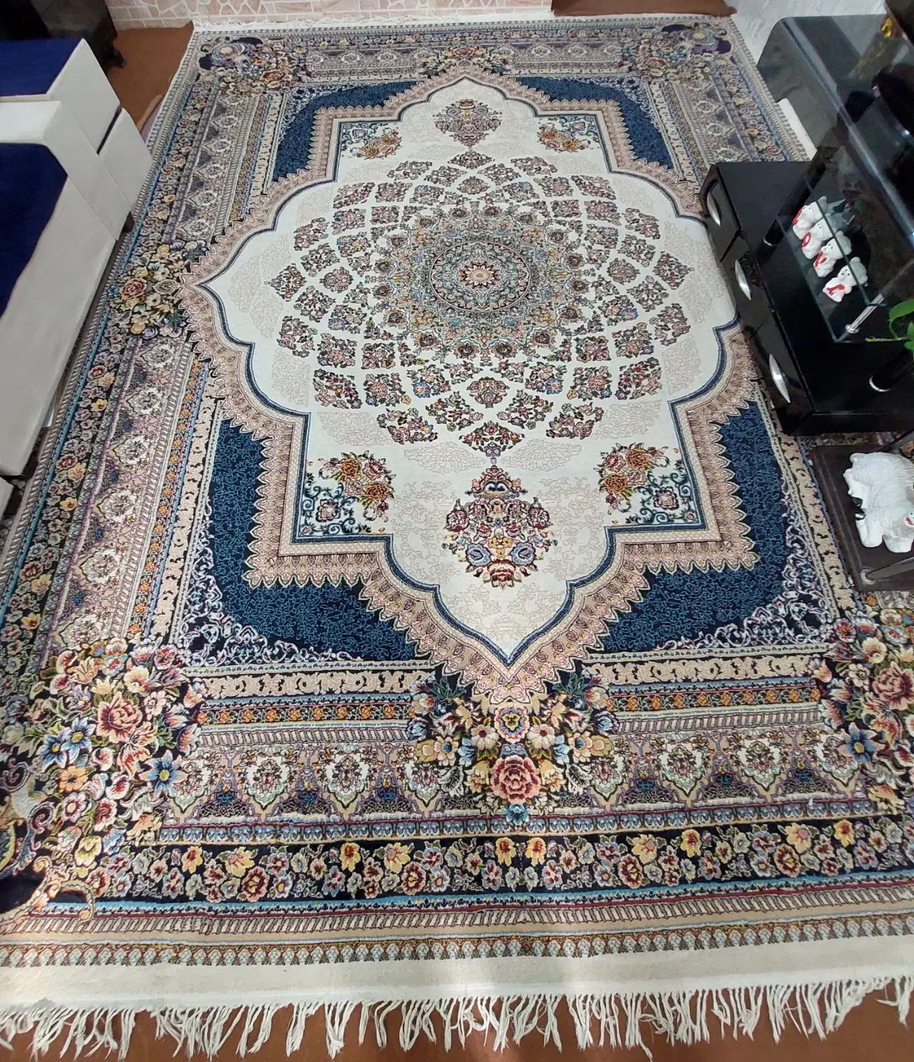 فرش|فرش|شیراز, کوشک میدان|دیوار