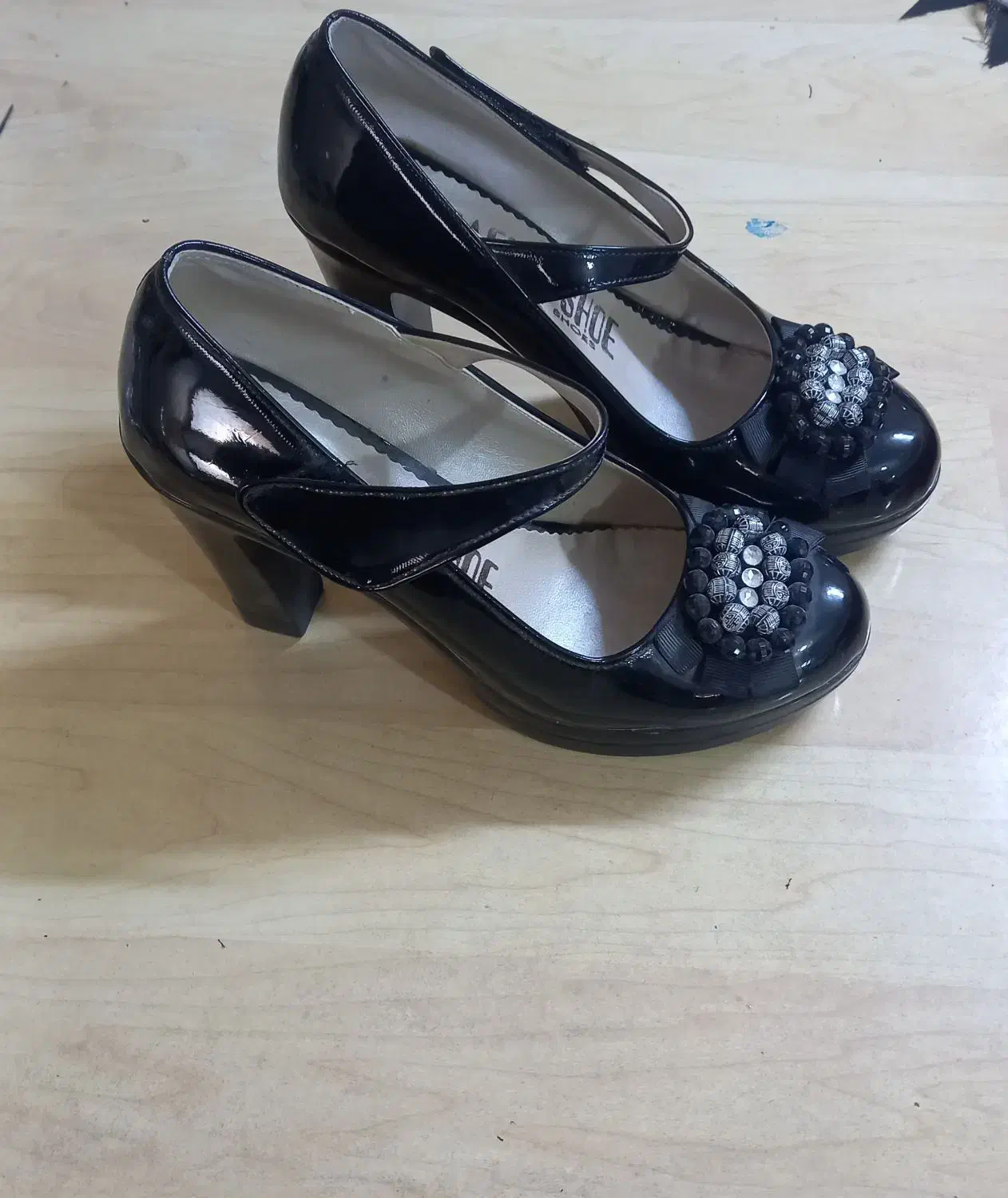 کفش مجلسی|کیف، کفش، کمربند|تربتحیدریه, داروپخش|دیوار