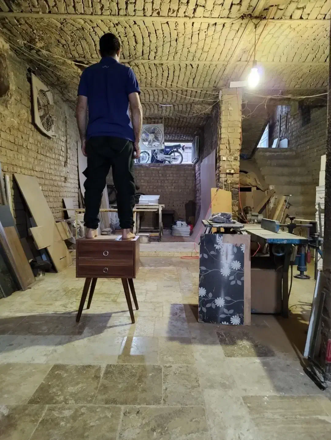 میز تلفن|میز تلفن|قم, زند آباد|دیوار