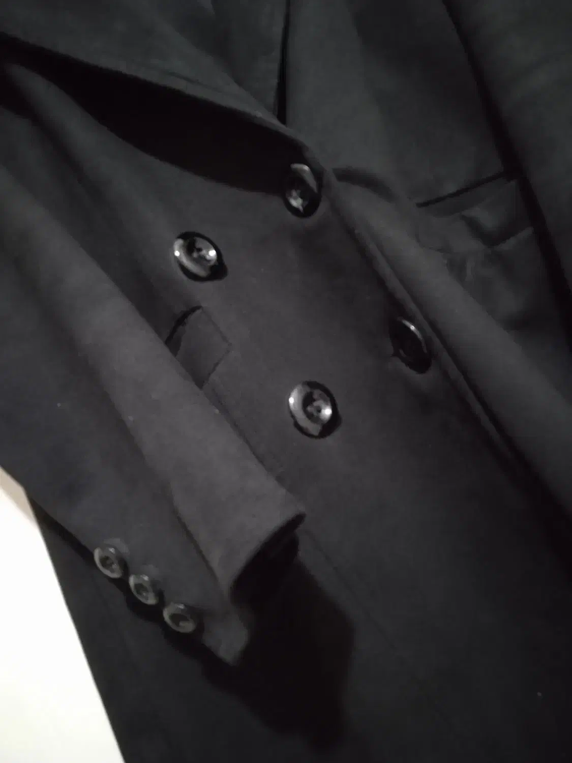 پالتو|لباس|شاهین‌شهر, مسکن مهر|دیوار