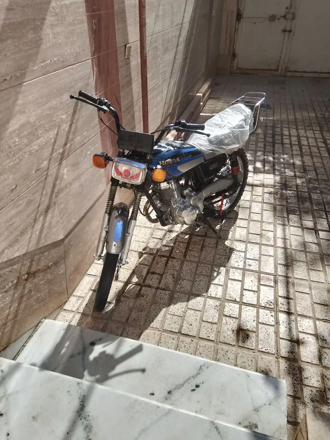 هندا۱۲۵ پلاک ملی مدارک تکمیل کارت سوخت مدل۸۵|موتورسیکلت|مشهد, امامیه (شهرک غرب)|دیوار