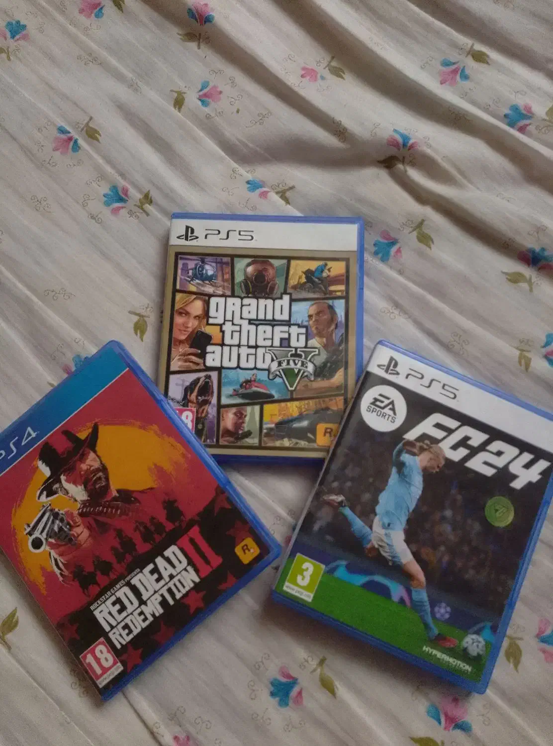 دیسک اورجینال ۳ بازی محبوب پلی استیشن ۵|کنسول، بازی ویدئویی و آنلاین|شیراز, شهرک بزین|دیوار