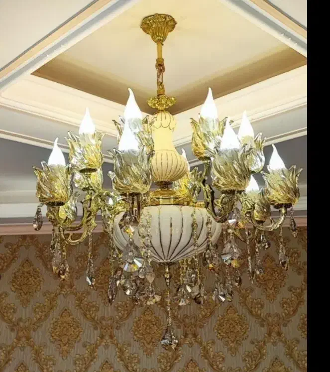 لوستر سرامیک برنر و مدل باکارات در کارگاه کارمندان|لوستر و چراغ آویز|کرمانشاه, |دیوار