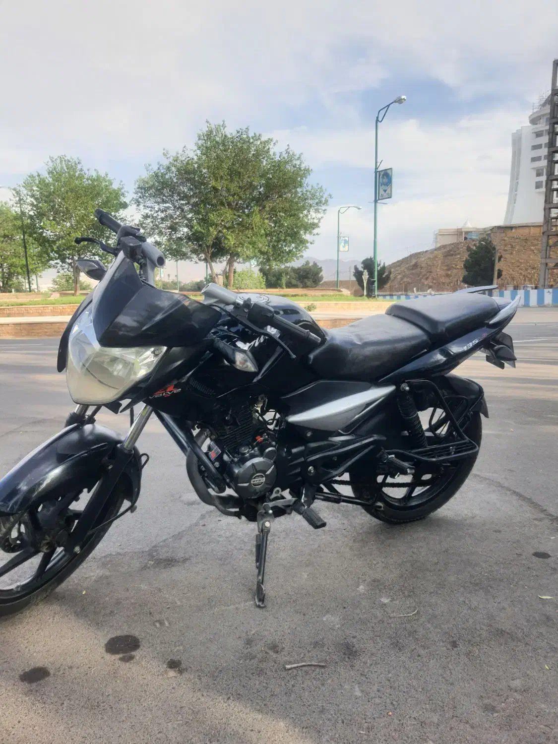 پالس ۱۳۵|موتورسیکلت|محلات, |دیوار