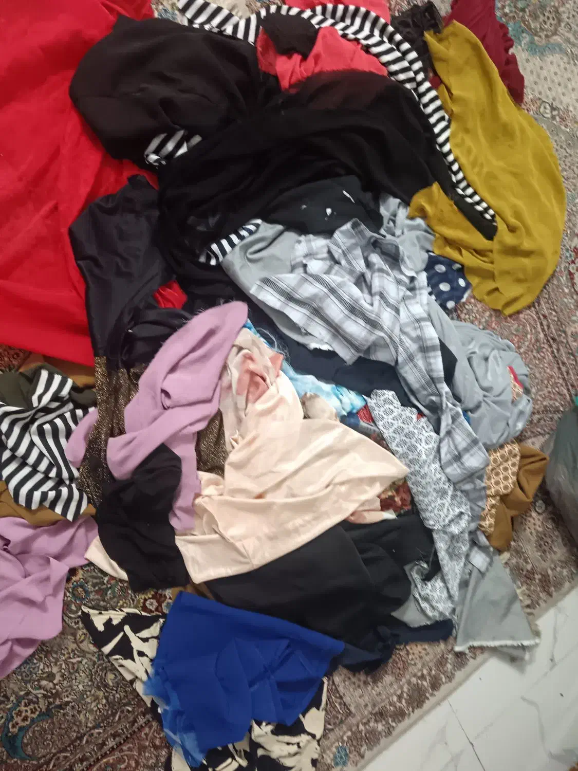 تکهای پارچه مختلف|حراج|مشهد, انقلاب|دیوار