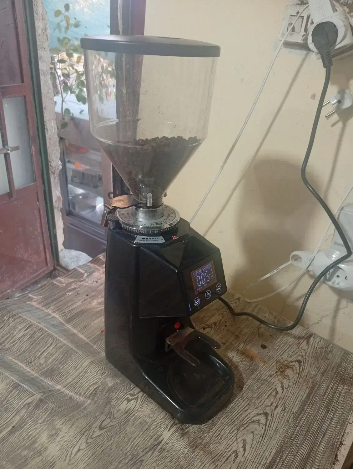 آسیاب قهوه و تصفیه آب|کافیشاپ و رستوران|لردگان, |دیوار