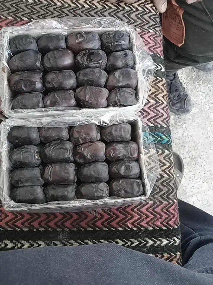 خرما بم سه ردیفه میانگین 6کیلونیم|خوردنی و آشامیدنی|بم, |دیوار