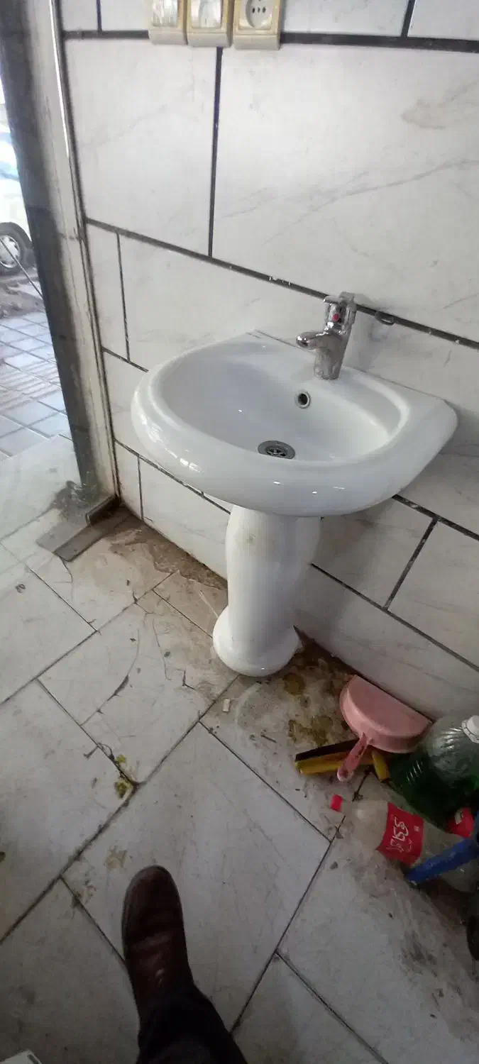 روشویی با شیر اهرمی|مصالح و تجهیزات ساختمان|الوند, |دیوار