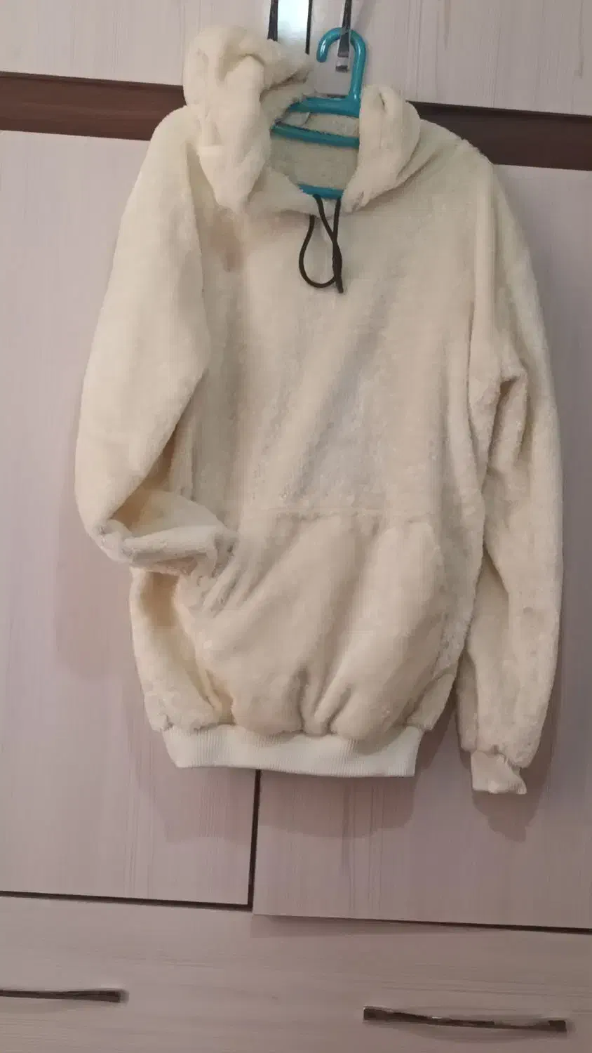 ۳تا هودی اسپرت نسبتا لش . هر۳تا نو واستفاده نشده|لباس|مشهد, گلشور|دیوار