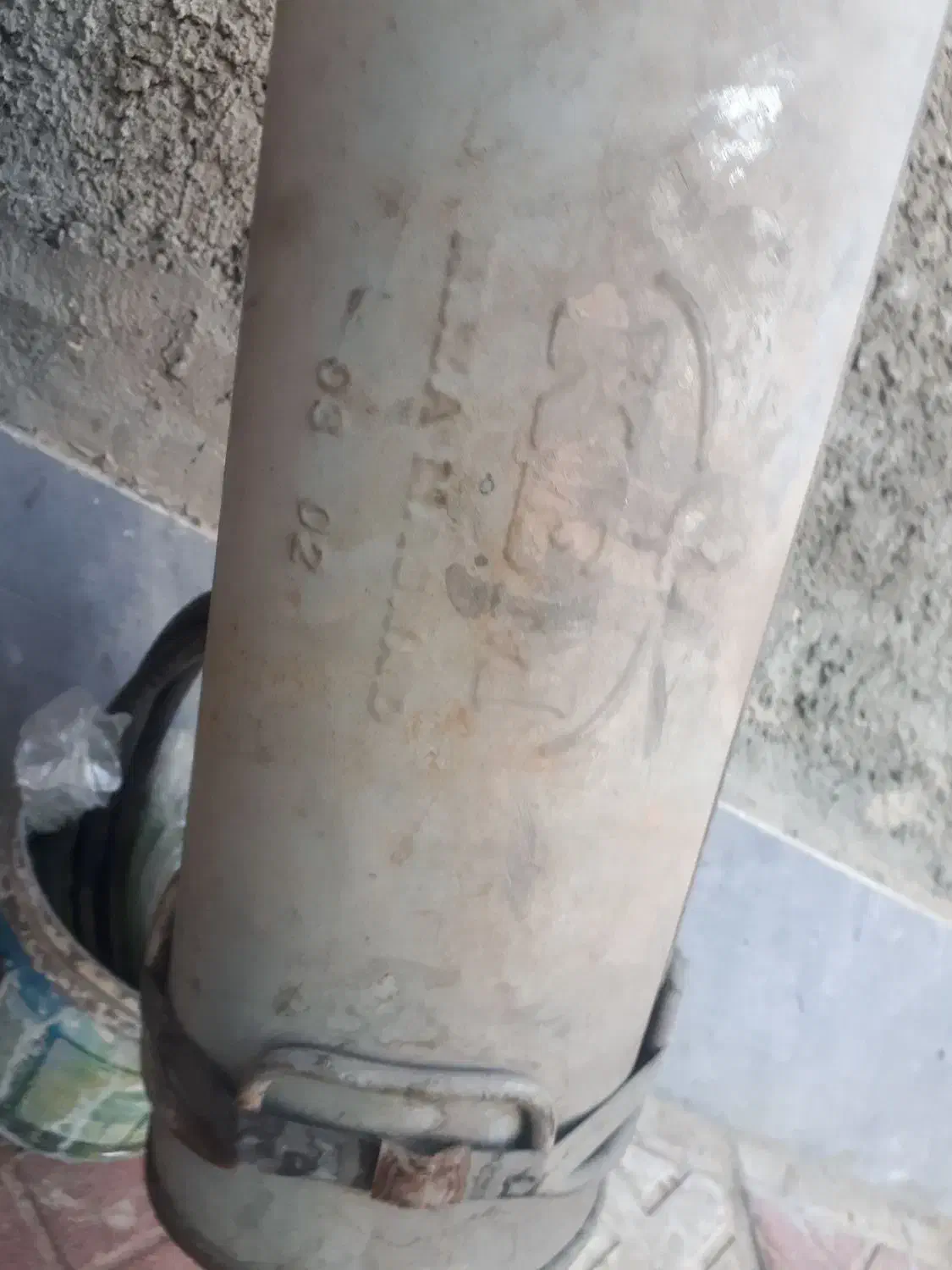 اگزوز|قطعات یدکی و لوازم جانبی|شیراز, محراب|دیوار