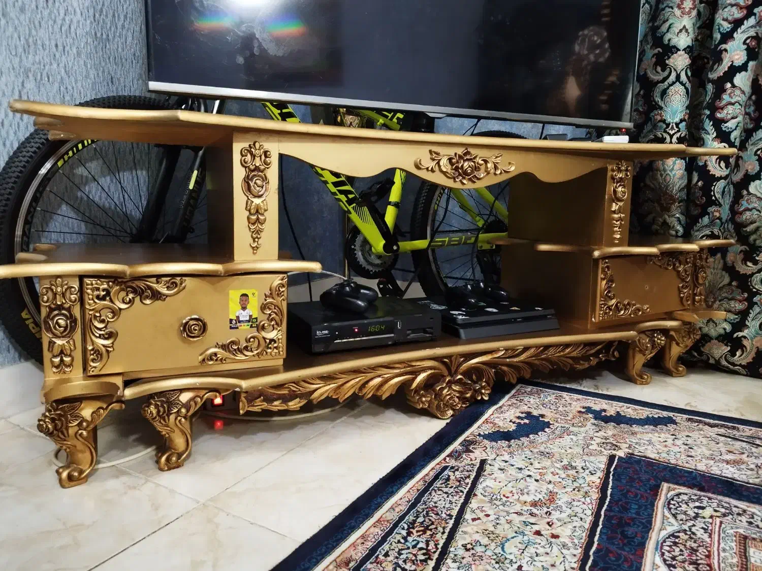 مبل سلطنتی ۷ نفره|مبلمان خانگی و میز عسلی|بابل, |دیوار