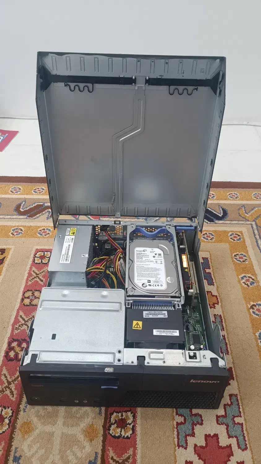 مینی کیس با 8 گیک رم گرافیک دو گیگ مجزا|رایانه رومیزی|قم, شهرک قدس|دیوار