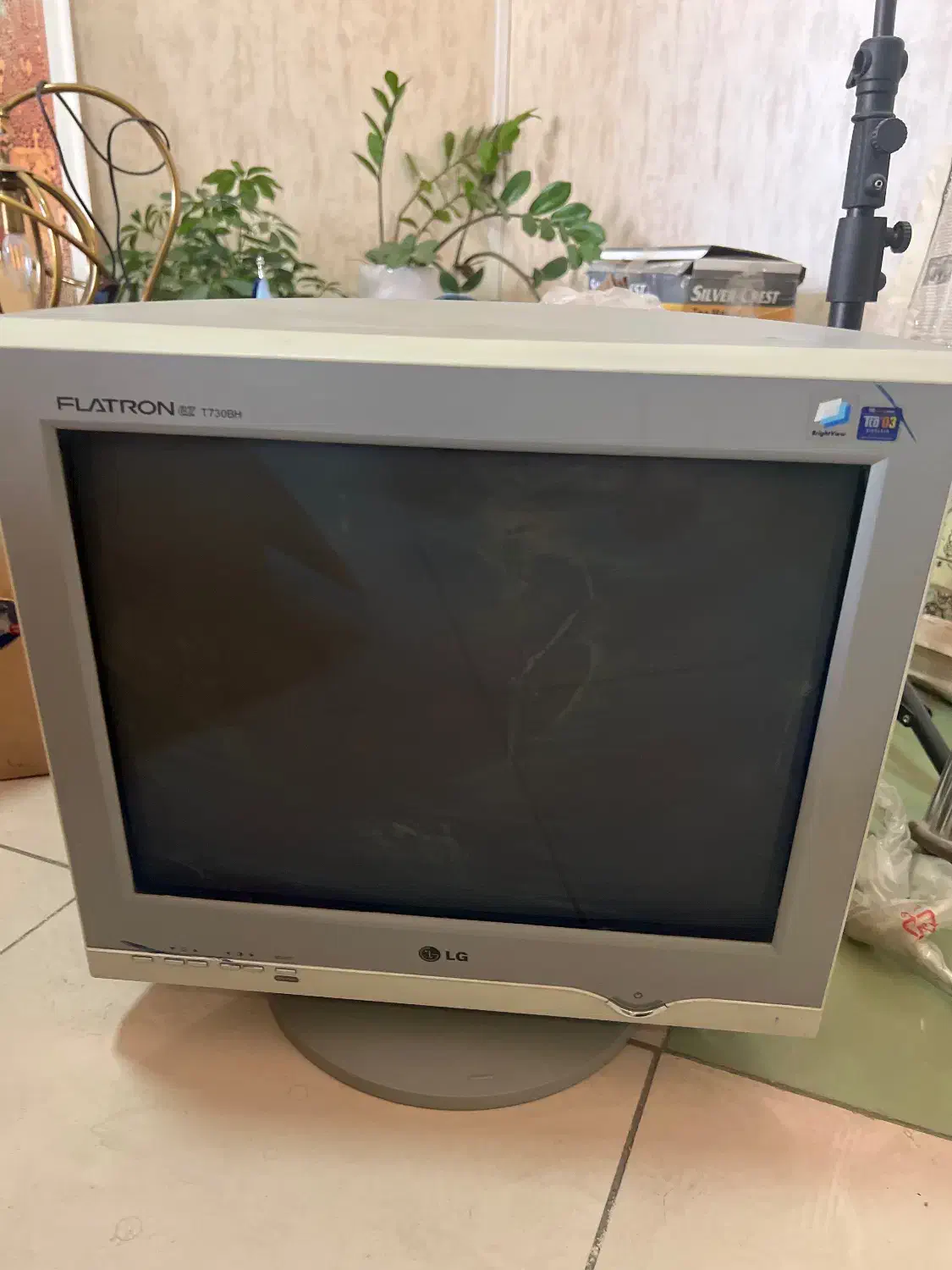 مانیتور ال جی اصل|قطعات و لوازم جانبی رایانه|همدان, |دیوار