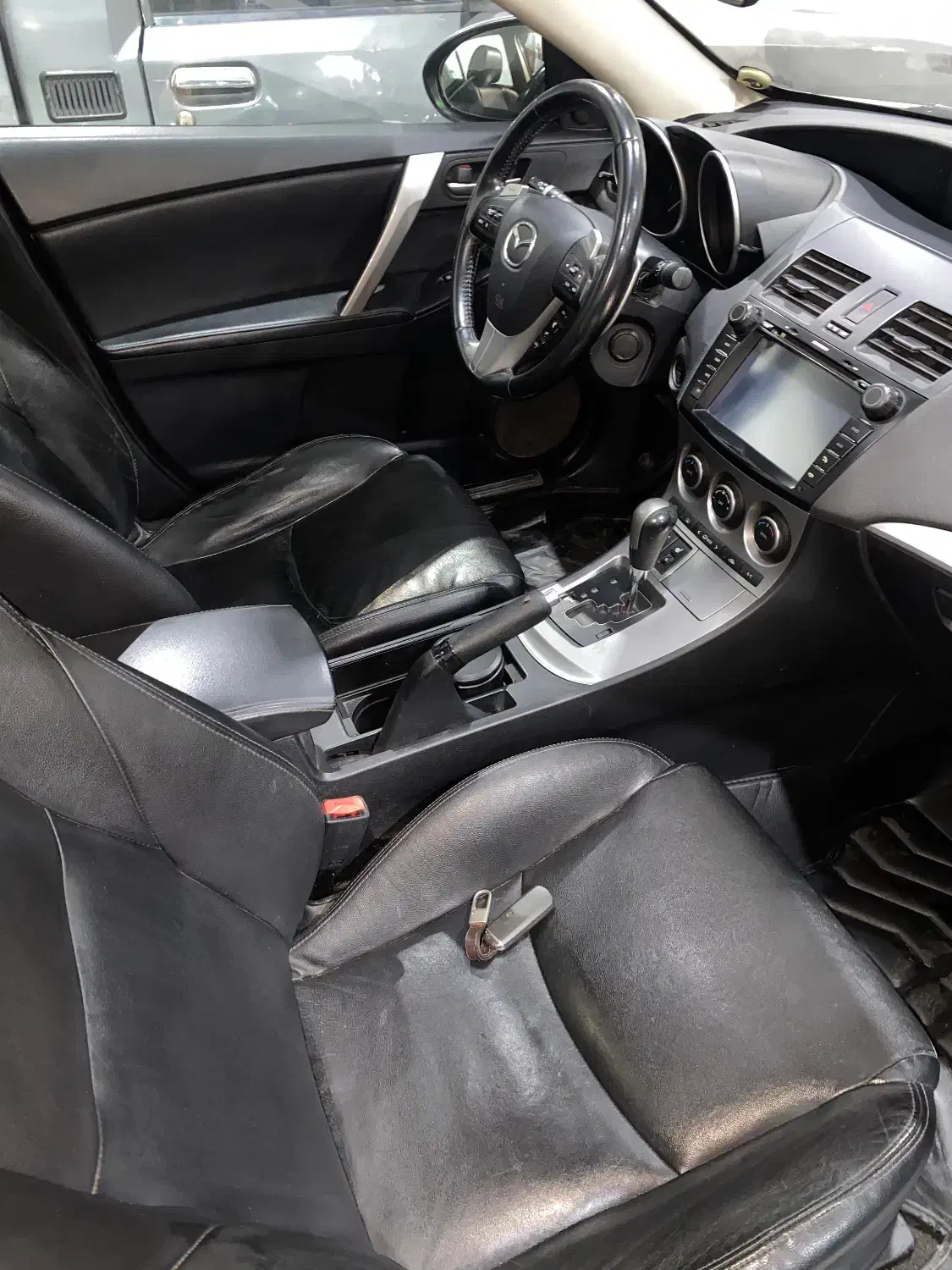 مزدا ۳ نیو مدل ۹۰ تیپ ۳|خودرو سواری و وانت|یزد, |دیوار