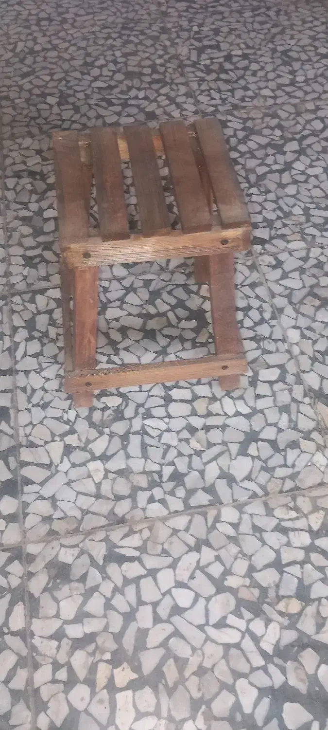 چهار پایه گلدان|گل و گیاه طبیعی|مینودشت, |دیوار