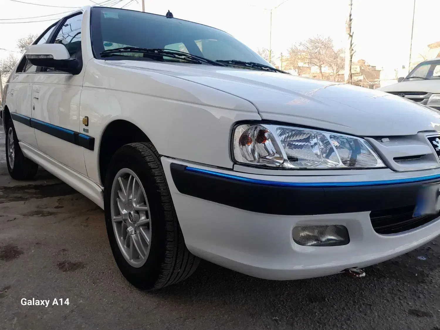 پژوپارس۹۳|خودرو سواری و وانت|کرمانشاه, |دیوار