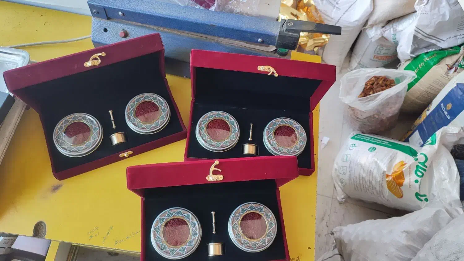 خشکبار طلای|عمده‌فروشی|قائن, |دیوار