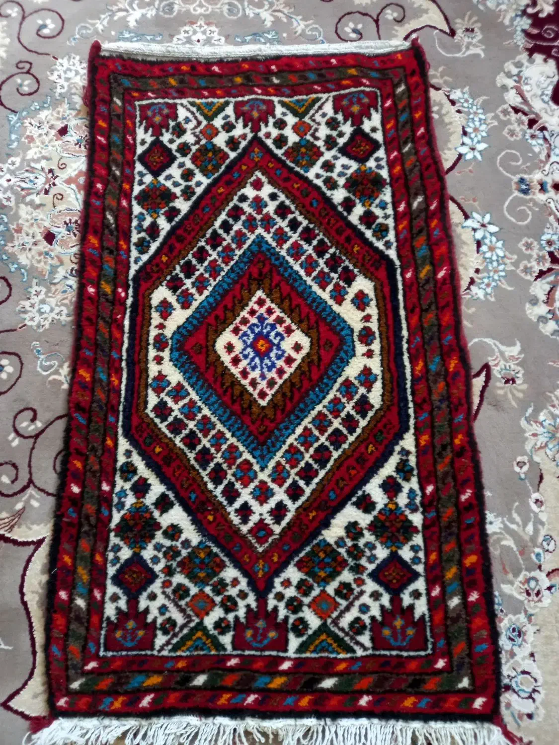 فرش ست باف|فرش|کرج, کوی امامیه|دیوار