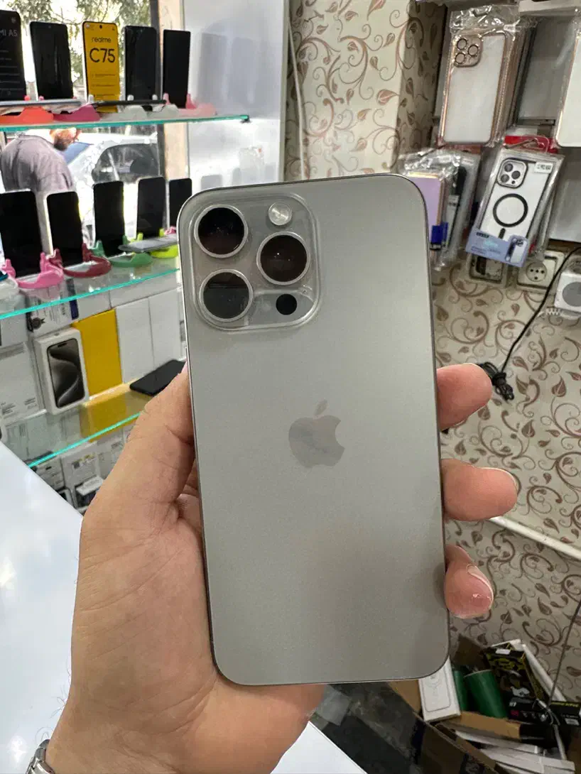 Apple 15 Pro Max|موبایل|سردشت, |دیوار