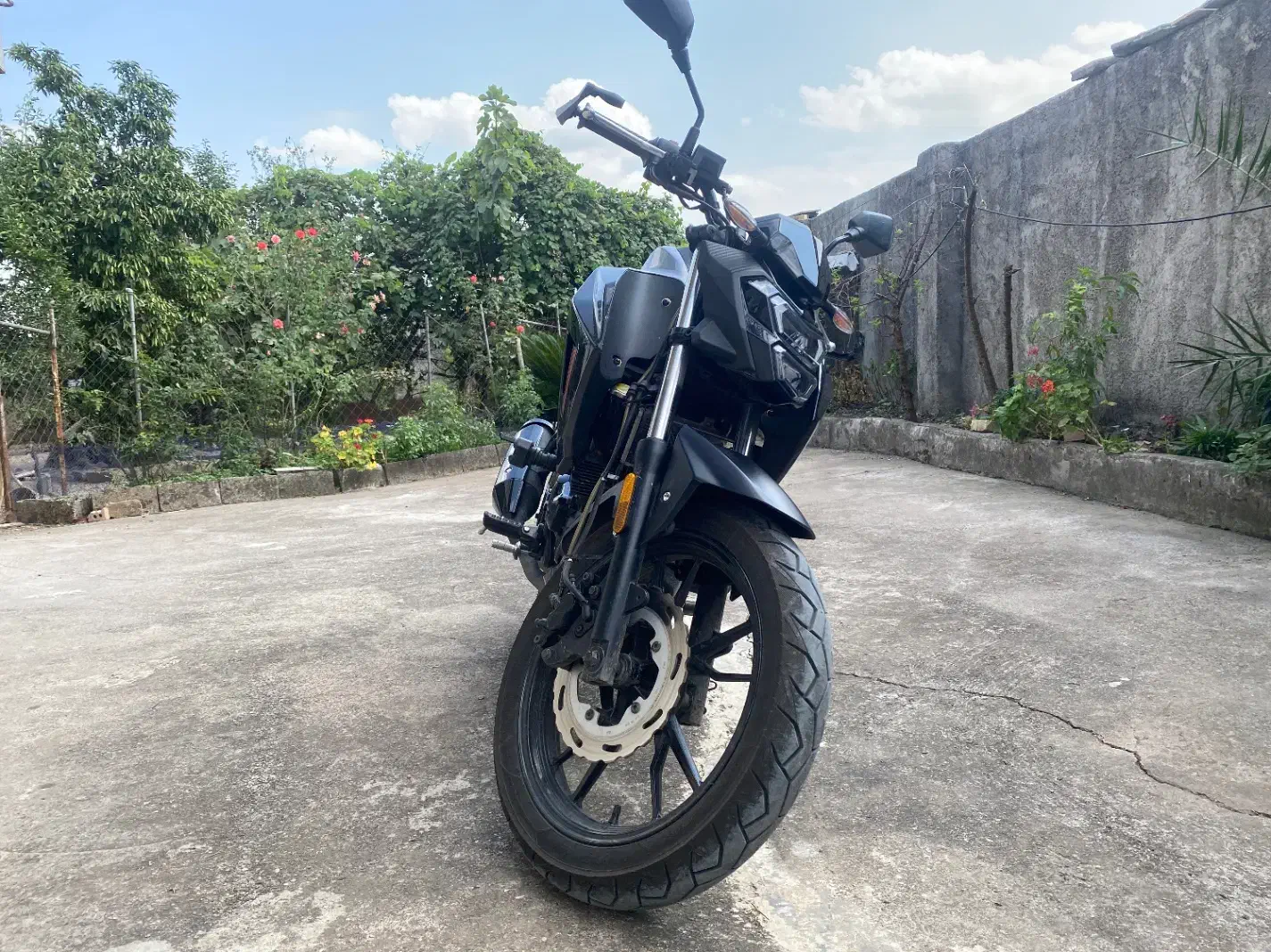 na180 گلکسی|موتورسیکلت|رشت, هلال احمر|دیوار