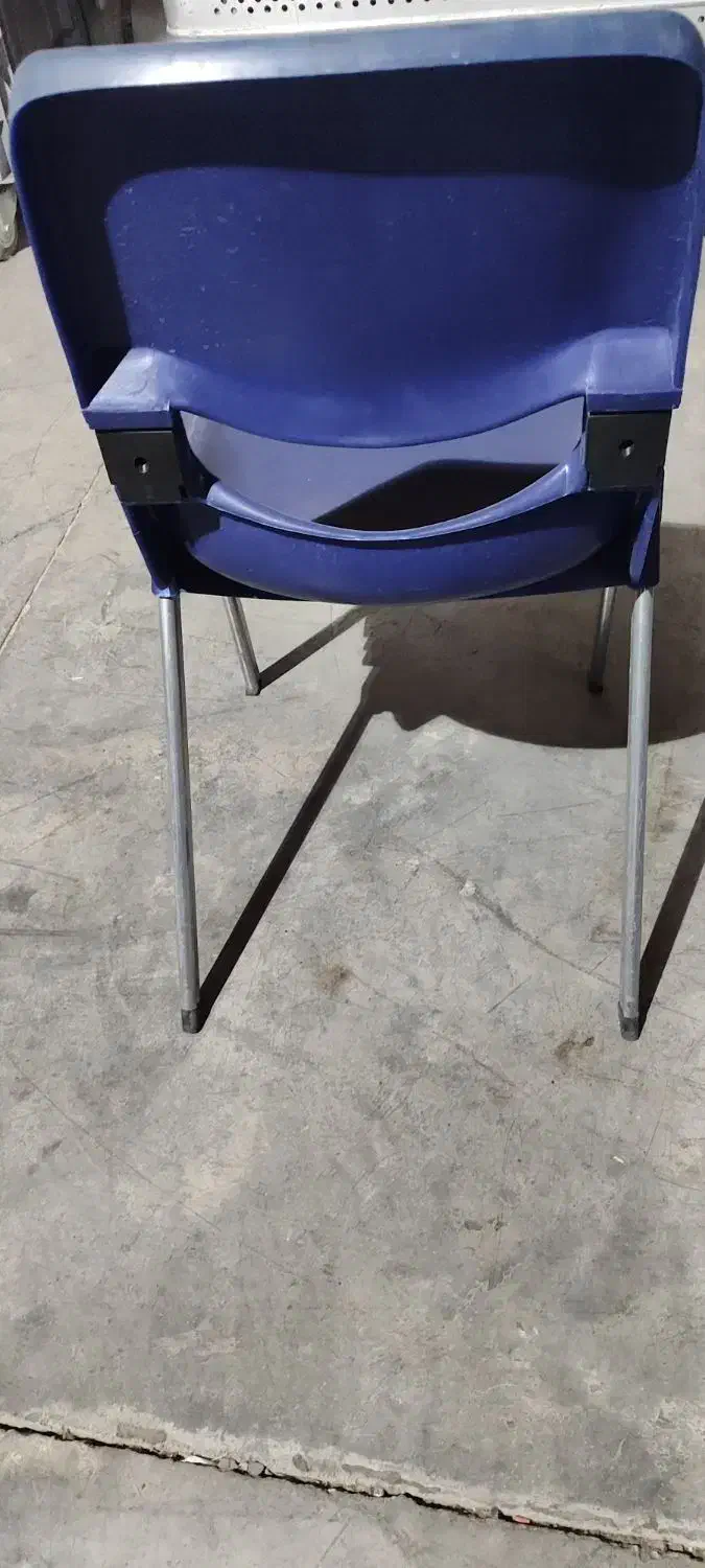 صندلی پلاستیکی|صندلی و نیمکت|کاشان, شریعتی|دیوار