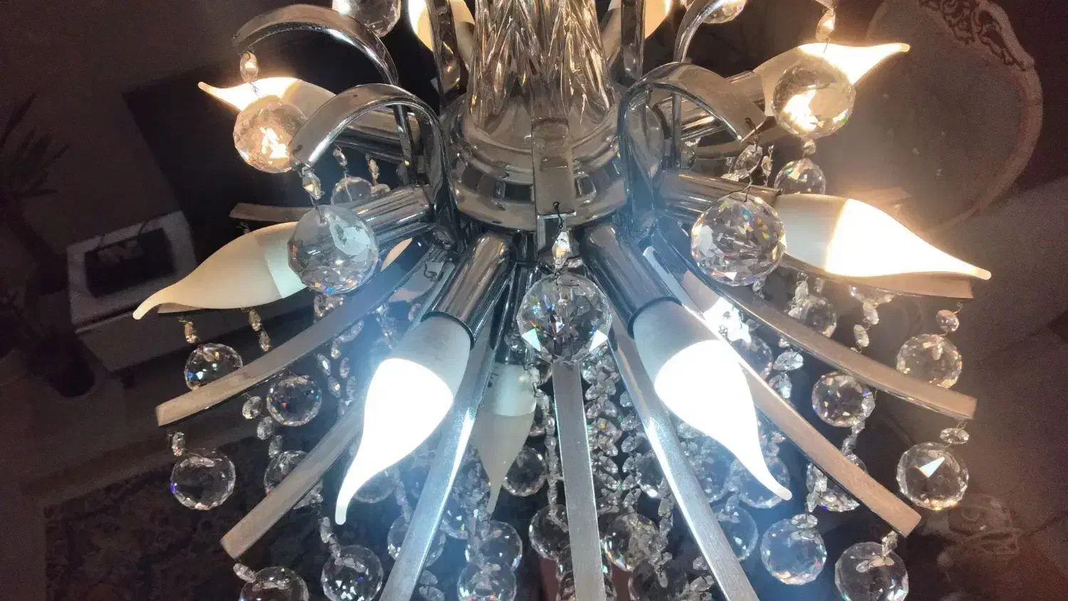 لوستر کریستالی|لوستر و چراغ آویز|ری, شهرری|دیوار