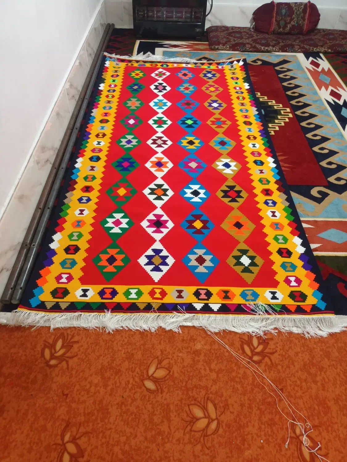 گلیم کاموا ۱/۵×۳|گلیم، جاجیم، گبه|فیروزآباد (فارس), |دیوار