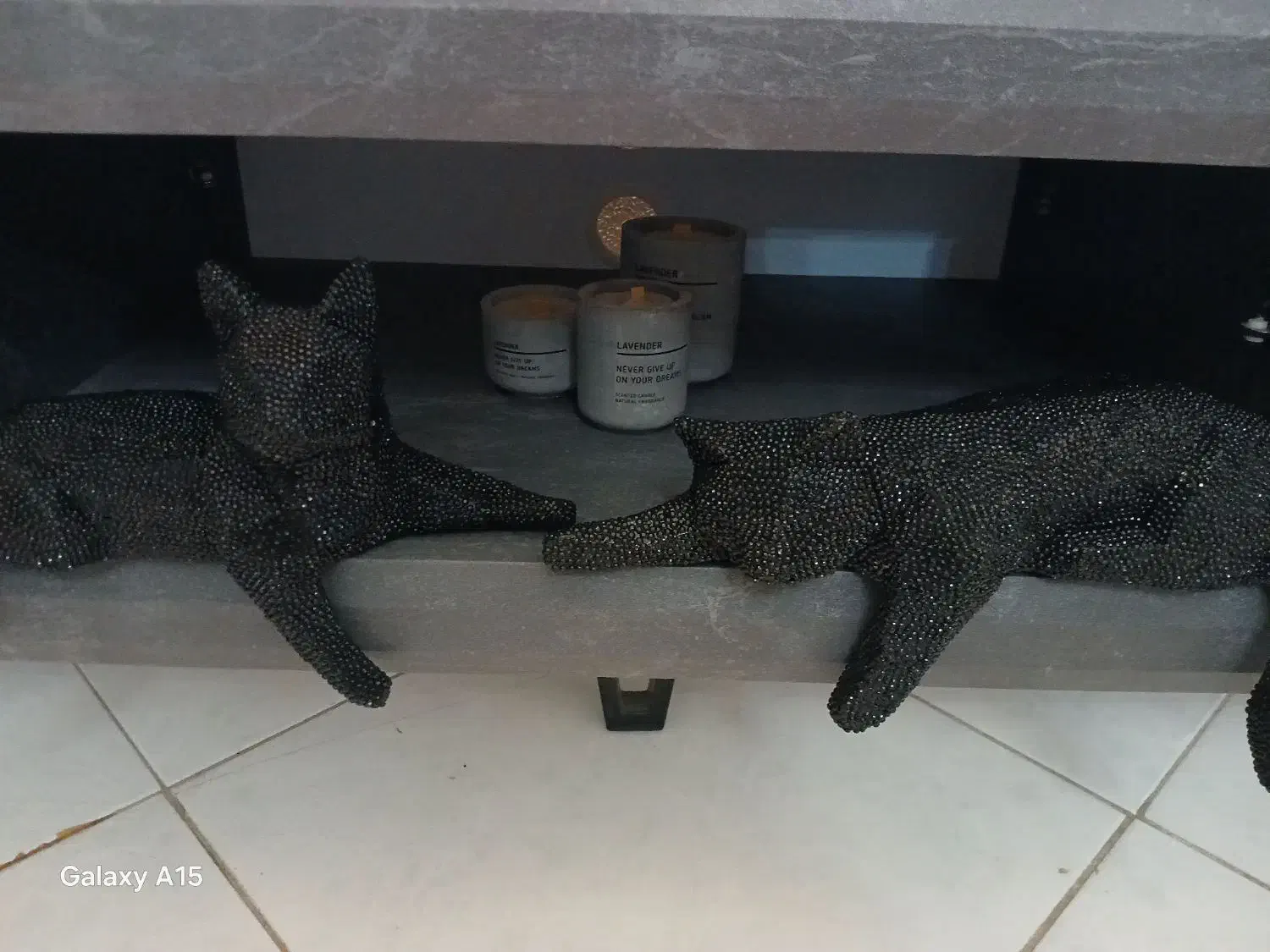 مجسمه نگین کاری|مجسمه، تندیس، ماکت|شاهینشهر, طالقانی|دیوار