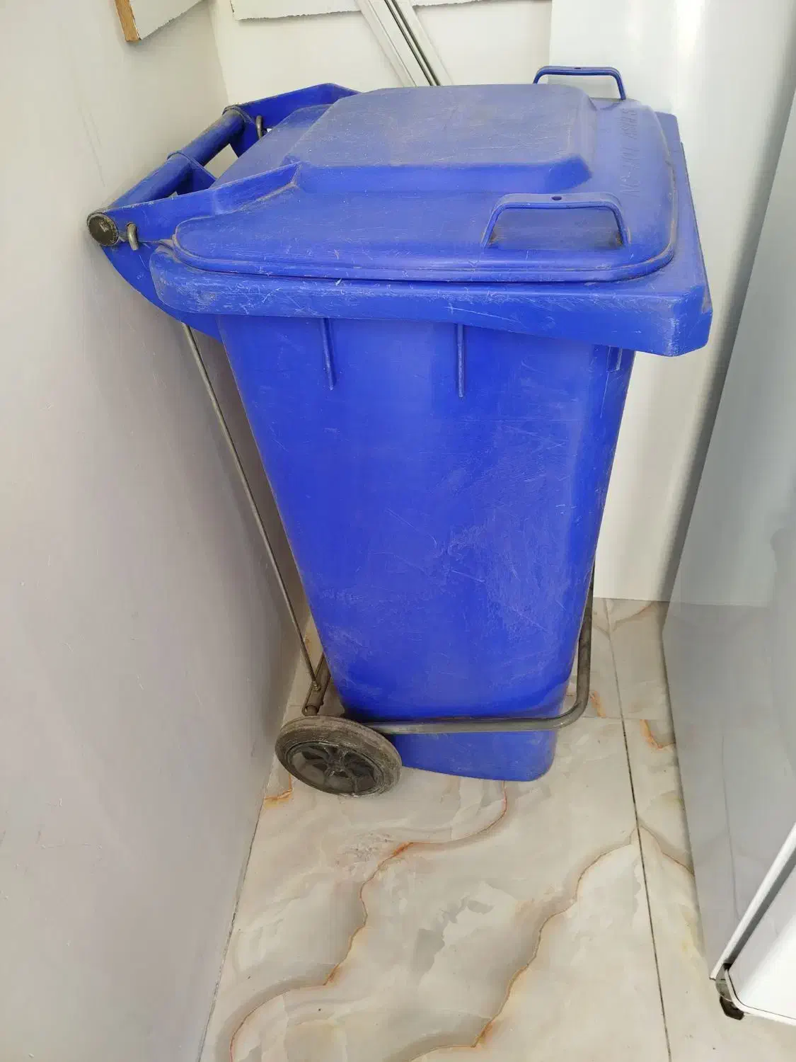 سطل زباله بزرگ|لوازم نظافت|زنجان, |دیوار