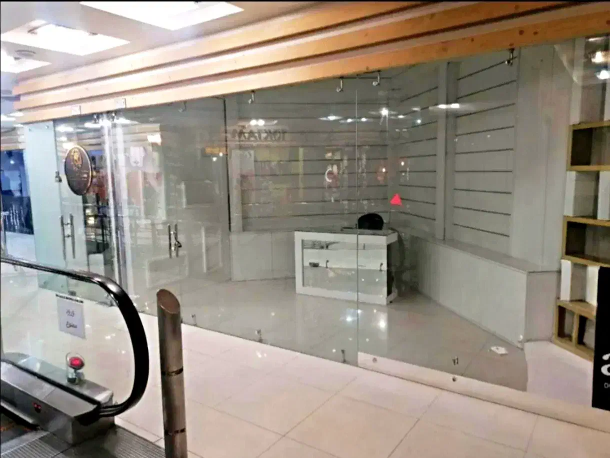 اجاره مغازه|اجارهٔ مغازه و غرفه|قم, زنبیل آباد|دیوار