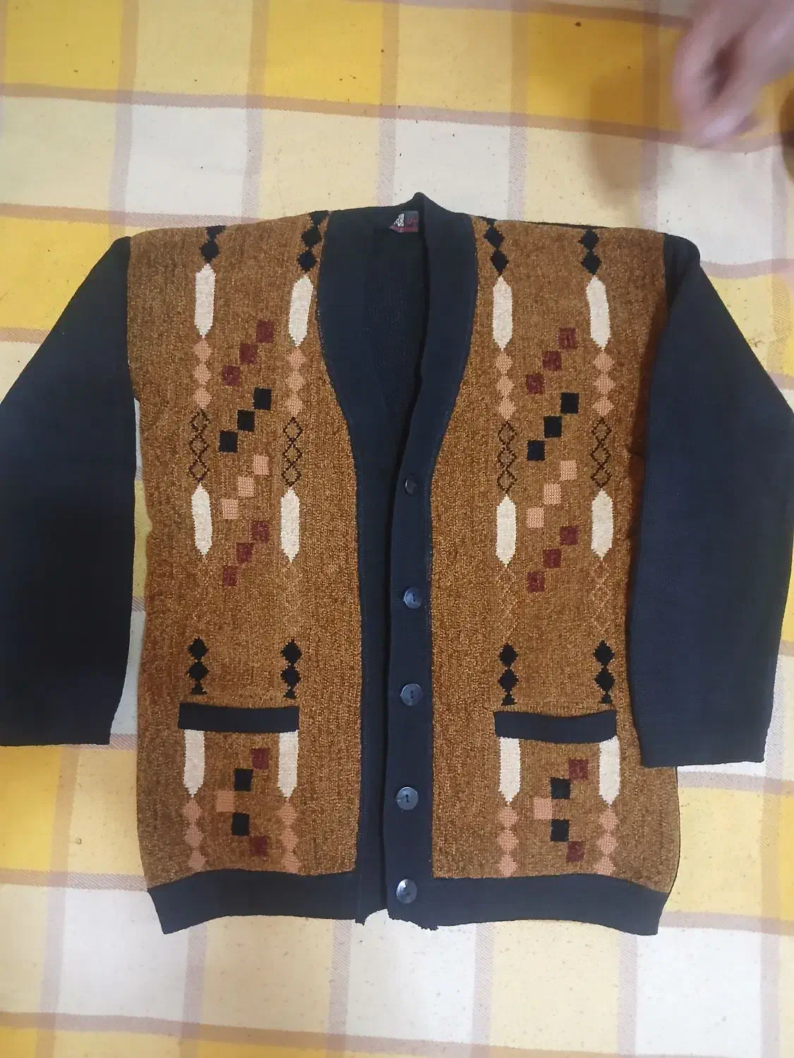 لباس|لباس|مشهد, شهید احمدی روشن|دیوار