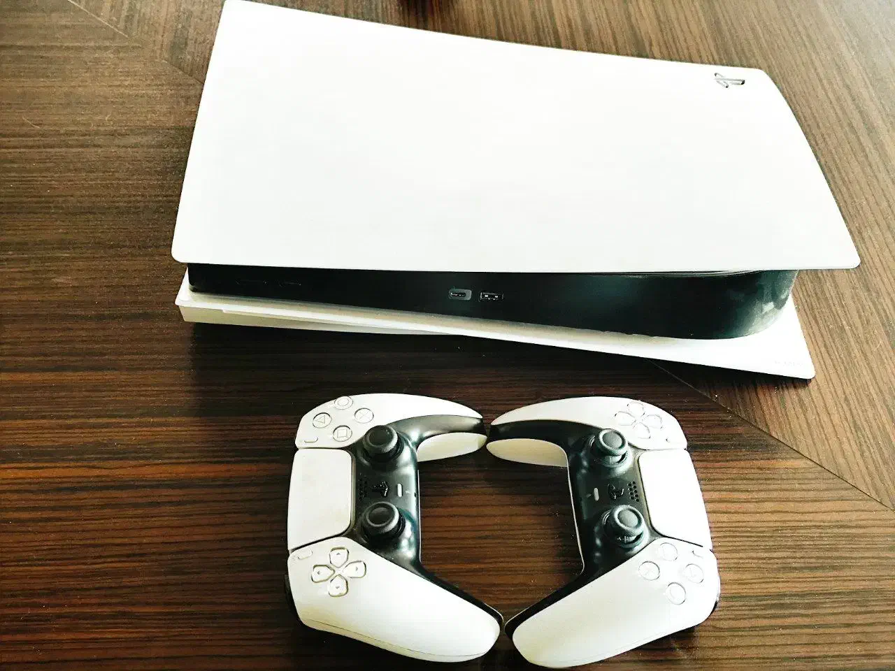 ps5 دو دسته پلی استیشن ۵|کنسول، بازی ویدئویی و آنلاین|اصفهان, ملک‌شهر|دیوار