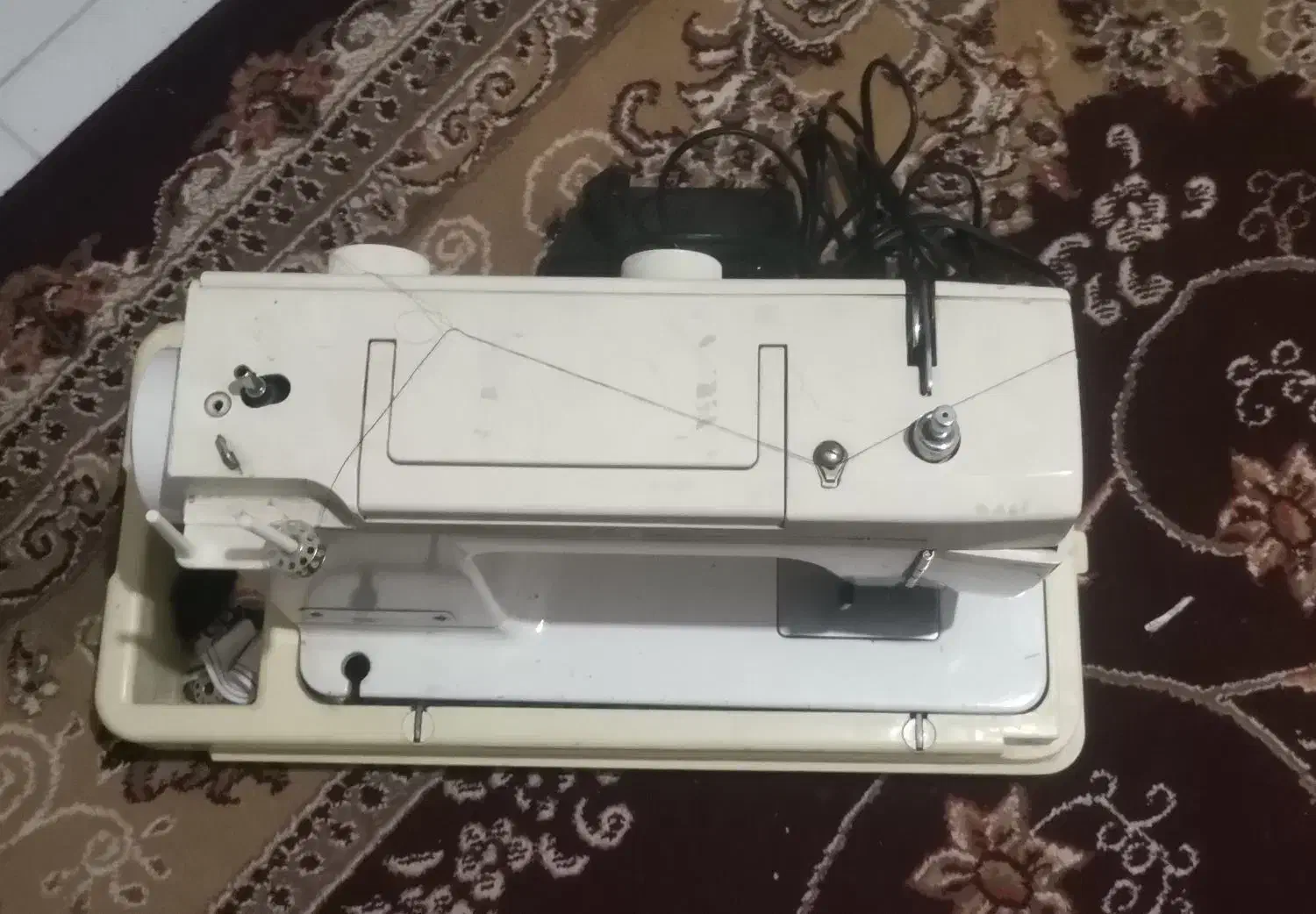 چرخ خیاطی یاسمین کاچیران|چرخ خیاطی و ریسندگی|بیرجند, |دیوار