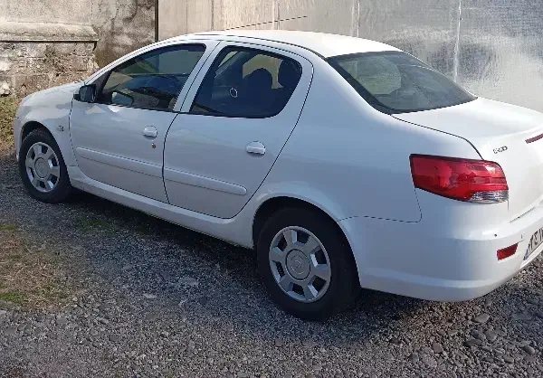 رانا مدل ۹۴|خودرو سواری و وانت|لاهیجان, کوی خزر|دیوار