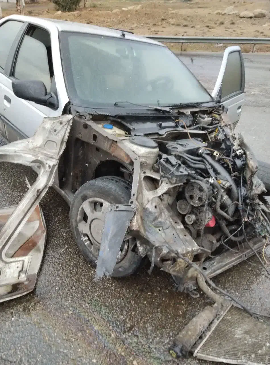 پژو ۴۰۵ مدل ۸۵ تصادفی|خودرو سواری و وانت|تهران, شهرک شریفی|دیوار