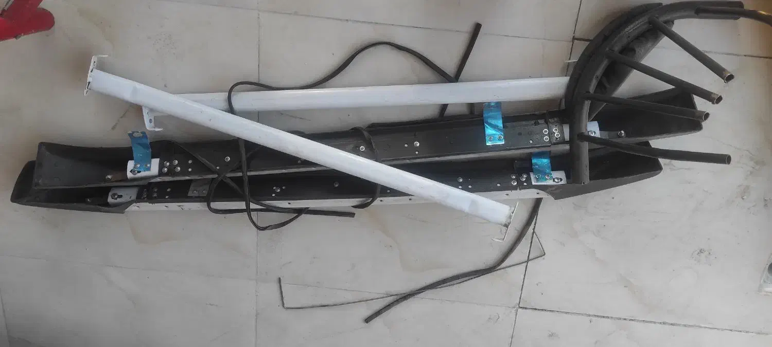 انواع میز و صندلی و باربند|صندلی و نیمکت|صحنه, |دیوار