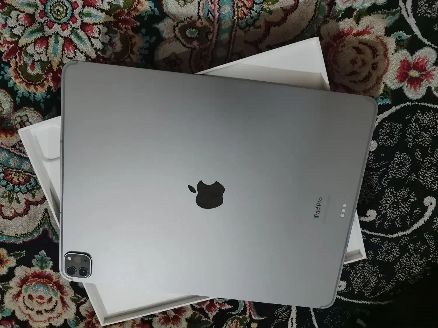 ایپد پرو ۲۰۲۲ ۱۳ اینچ|تبلت|تهران, فلسطین (میدان انقلاب)|دیوار